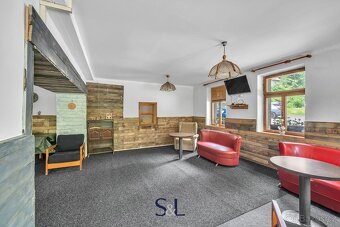 Prodej vícegeneračního domu 538m², zastavěná plocha 507m2, p - 20