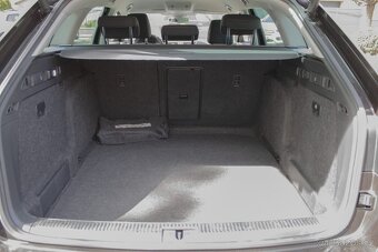 Škoda Superb 2.0 TDI SCR Live DSG - 20