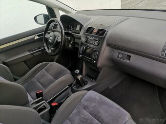 Volkswagen Touran 2.0 TDi CR103kW Highline Panorama - 20