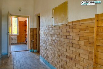 DŮM PLNÝ PŘÍBĚHŮ A POTENCIÁLU V PETŘVALDĚ, ev.č. 00257 - 20