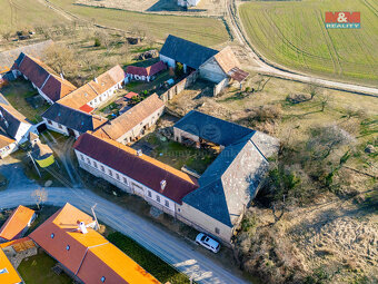 Prodej zemědělské usedlosti v Oslnovicích - 20