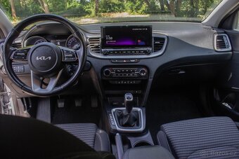 Kia ceed sw 1.5TGdI 118kw, výbava TOP - 20