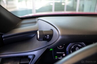 Lexus ES300h - 20