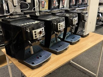 Kávovar DeLonghi MAGNIFICA S - 20