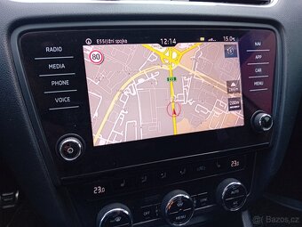 ŠKODA OCTAVIA III 2.0 TDI RS KOMBI 2017 ČR - 20