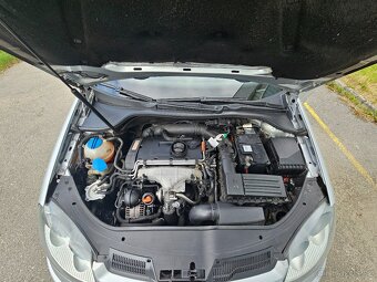 Volkswagen Golf V 2.0TDI - 20