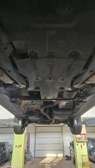 Volvo V40 Momentum 2,0d 110kW Automat - 20
