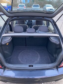 Hyundai Accent 1.3i, 63 kW, r. 2005 - 20