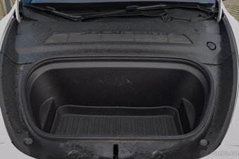 Tesla Model Y Long Range Dual Motor AWD 4x4 - 20