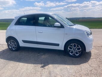 Renault Twingo ZE elektric 2022 32tis km 1.maj - 20