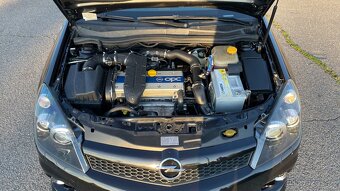 OPEL ASTRA GTC 2.0T OPC - 20