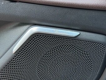 Mercedes-Benz Třídy V, Avantgarde AMG 250d 4MATIC - 20