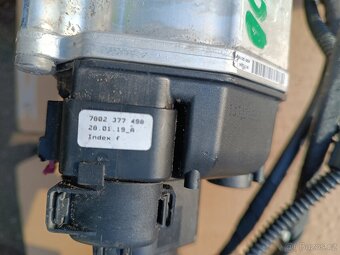 VW Caddy Maxi - kapota, přední světla, nárazník - 20