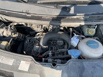 Volkswagen Transporter 2.0 TDi/75kW - 20