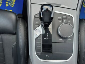 BMW Řada 3, 320D 140KW SPORT,HUD,LED - 20