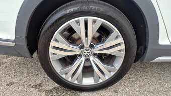 VOLKSWAGEN PASSAT B8 ALLTRACK 2.0 TDi 140kw 4x4 DSG 07/2020 - 20