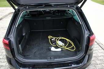 Volkswagen Passat Variant GTE 1.4 TSI DSG / AJ NA SPLÁTKY / - 20