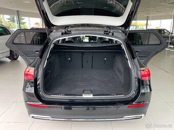 Mercedes-Benz E220d Avantgarde KeyLess DPH - 20