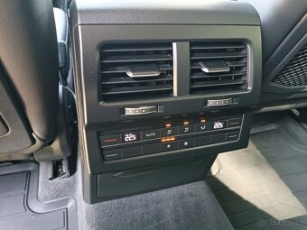Volkswagen Touareg, 3.0 TDi, 210 kW, TOP STAV - 20