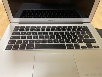 MacBook Air 2017 - 20