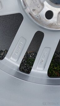 Alu kola 5x100 r17 originál vw polo letní pneu - - 20