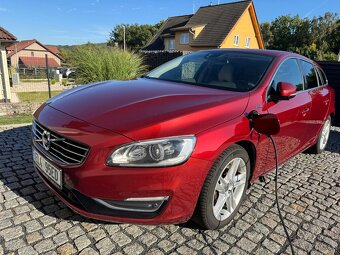 Volvo V60 2.4D PLUG-IN HYBRID AWD 4x4 SUMMUM - 20