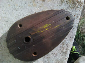 Jawa-čz 125/150 351/352-motor,pods.plechy,kryt řetězu,výfuky - 20