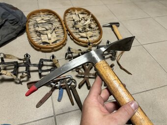 Švýcarský horolezecký set - 20