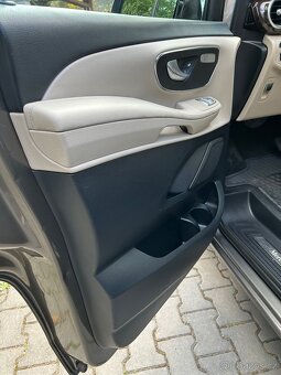 Mercedes Benz V-Class 250d - 20