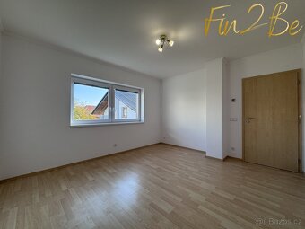 Pronajmu krásný mezonet 4kk v RD s garáží a zahradou - Běcho - 20