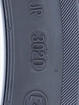 Zimní kola VW Passat B8 Barum 215/60/16 8mm - 20