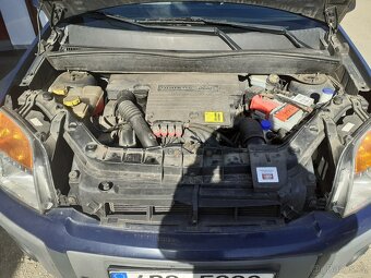 Ford Fusion 1,6 74kW, LPG, tažné, 2009/120000 km, 1.majitel - 20
