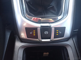 Opel Antara 2.2 CDTi 120kW/Výhřev/1Maj - 20