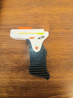 PŘÍSLUŠENSTVÍ NERF ,ZASOBNÍKY, DOBÍRKA MOŽNÁ - 20