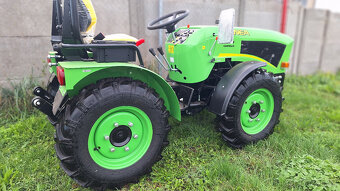 malotraktor WINEA 26 LD Comfort zánovní stav - 20