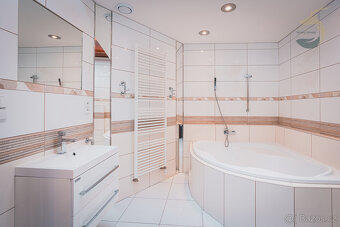 Výnos až 8,5%, investiční dům v srdci Šumavy. KORUNA , o vým - 20