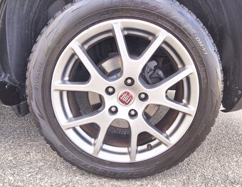 FIAT FREEMONT 2.0JTDM MANUÁL 7 MÍST VÝHŘEV SEDADEL ALU 19´´ - 20