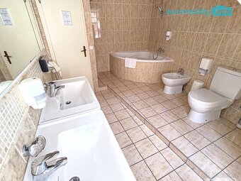 Pronájem, apartmán 4+1, 110 m2, Plzeň - město, ul. Zbrojnick - 20