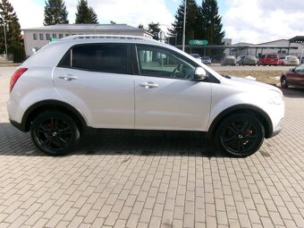 SSANGYONG KORANDO D20T Executive AWD bez koroze 2011 - 20