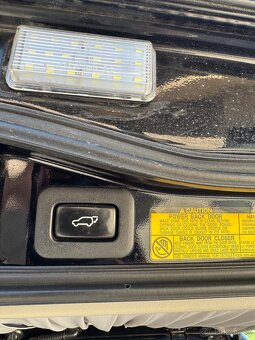 Toyota Land Cruiser 200,4.6i+LPG,TAŽNÉ,TOP, - 20