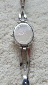 HODINKY_různé typy dámských hodinek od 10Kč - 20