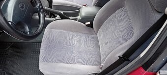 Toyota avensis 2.0 benzín R.v.1998 - 20