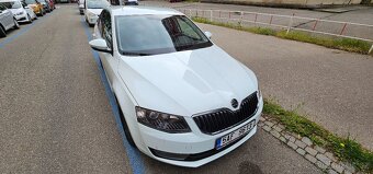 Škoda Octavia, 1.6 TDI - servisováno - 20