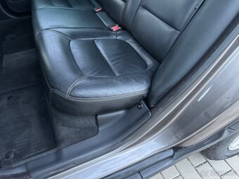 Volvo XC70 2.0D 120kw 2011 pětiválec, manuál,kůže - 20