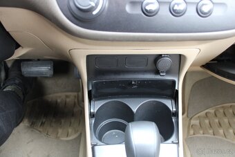 Honda Civic, 1,7VTEC AUTOMAT, BEZ KOROZE, r.v. 2004 - 20