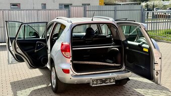 Toyota RAV4 //2.2D-4D//100kW//4X4//EXECUTIVE//1.MAJ// - 20
