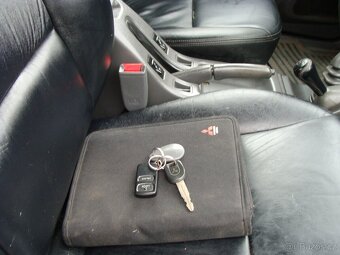 Mitsubishi L200, 2,5 TD 85 kw 4x4 rok 2005 - 20
