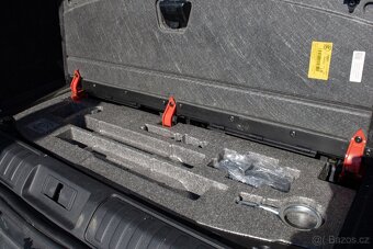 Land Rover Range Rover Sport 3.0 SDV6 (záruka na 3 roky) - 20