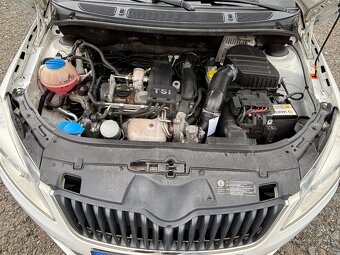 Škoda Fabia 1.2 TSI 63 kW, r.v. 2012 – bohatá výbava, bez i - 20
