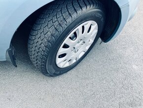 HYUNDAI I 20 1.2 I BENZÍN NAJETO JEN 62 TIS KM - 20